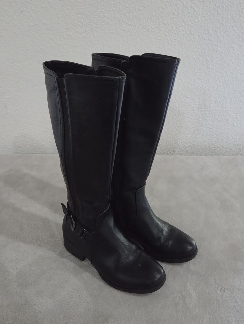 Croft And Barrow Knee High Black Boot